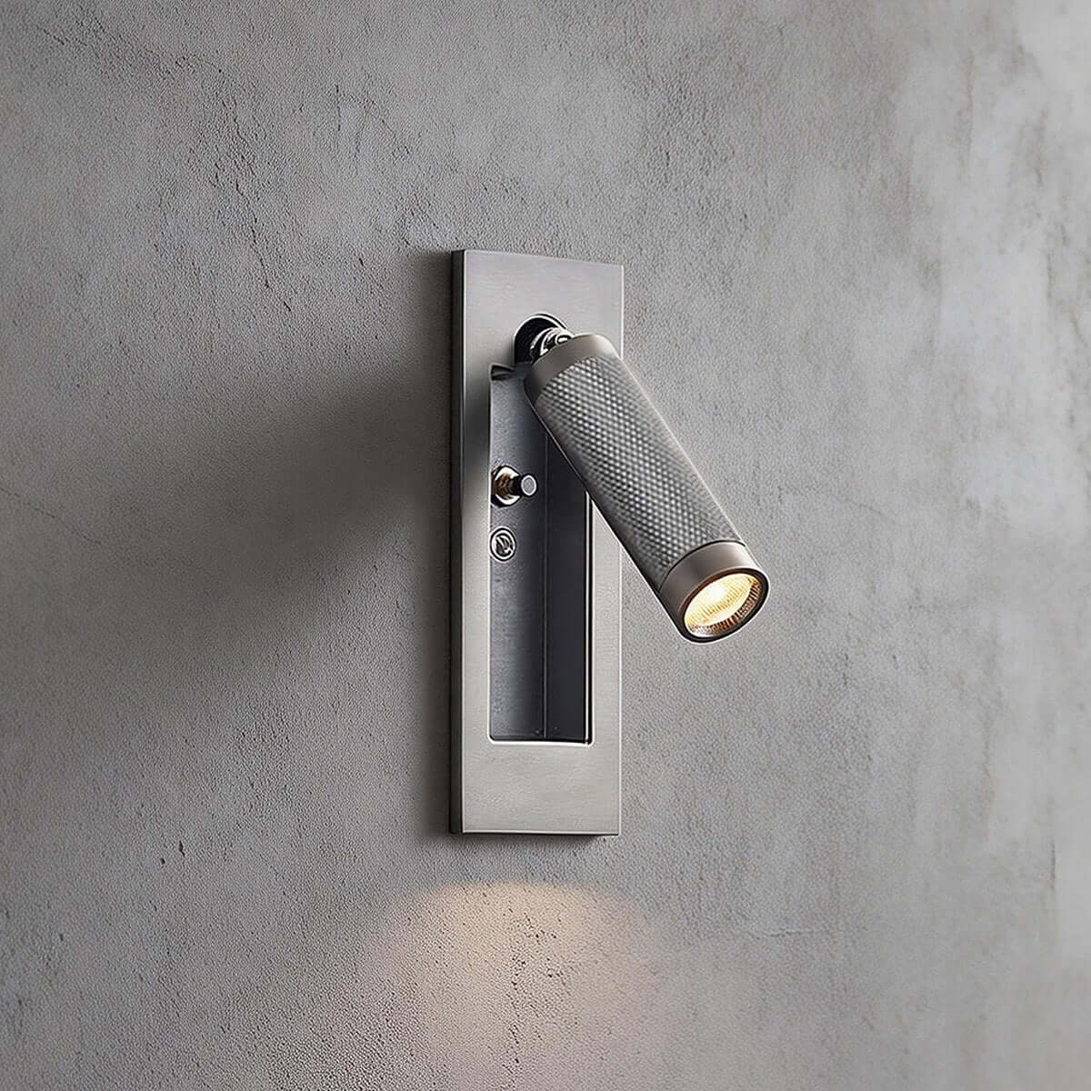 Woril Wall Light