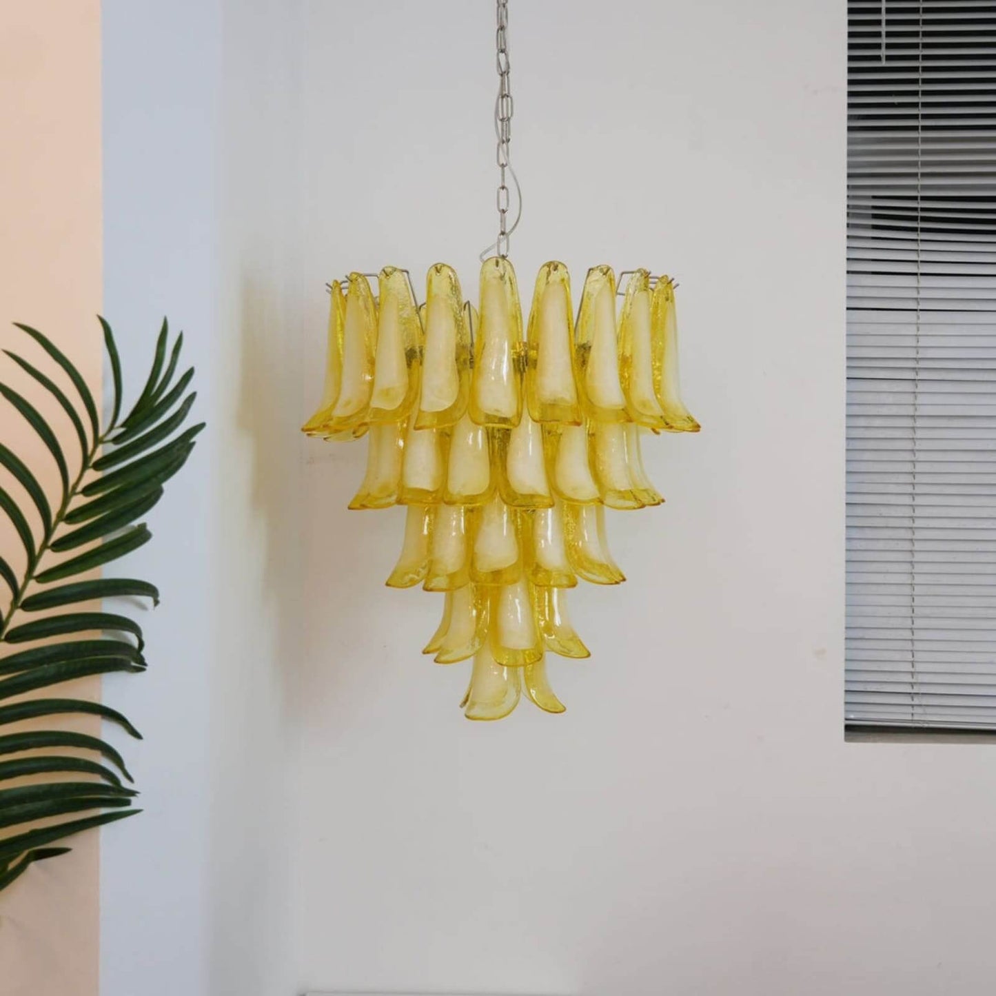 Pergi Chandelier