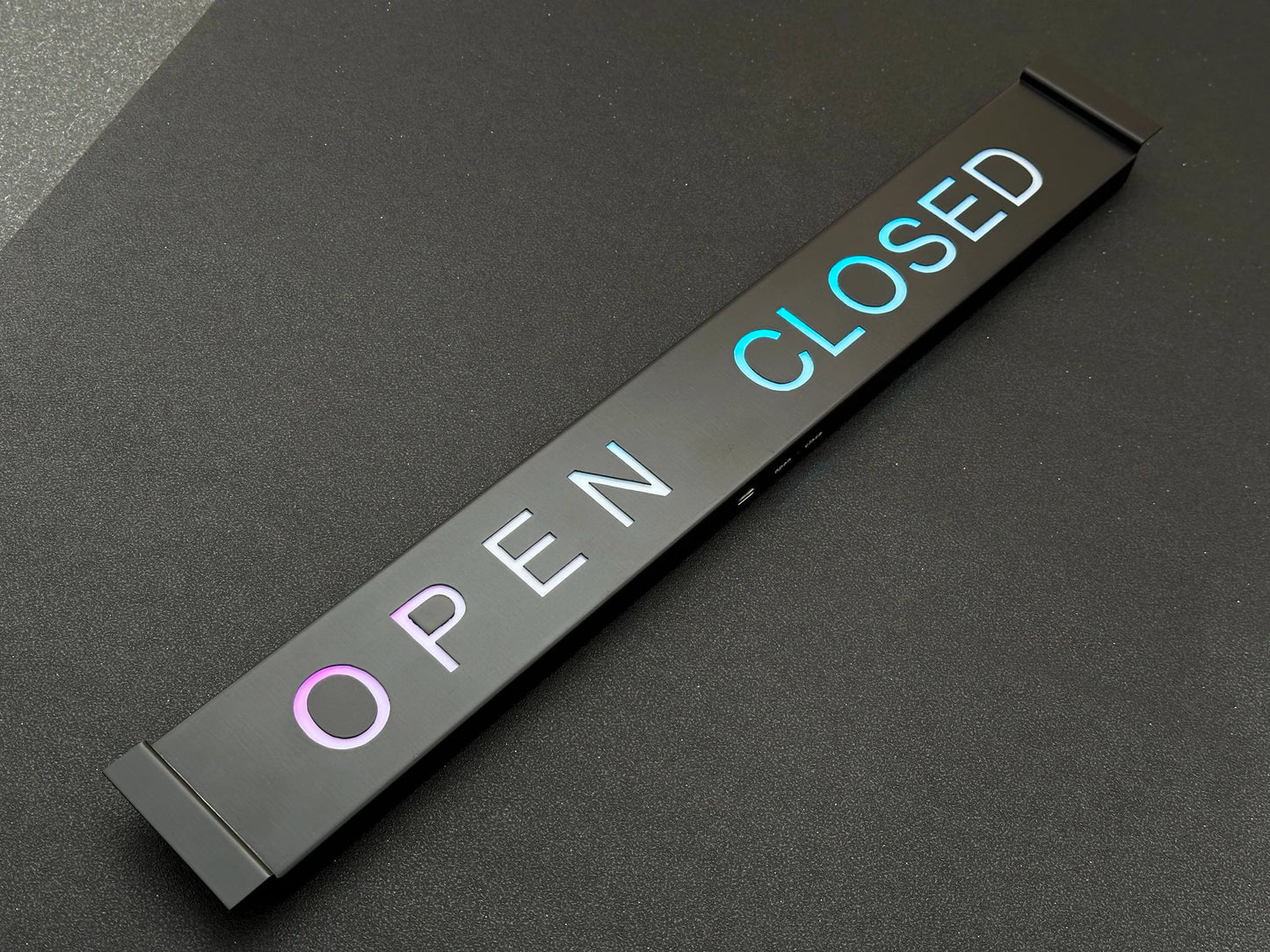 LED Open Closed Sign – RGB Business Sign with Remote Control