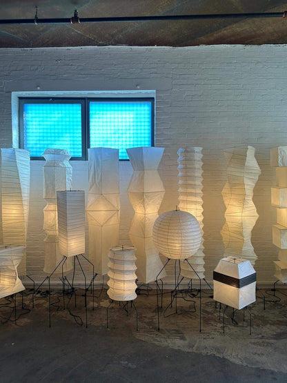 Akari UF4-L9 Floor Lamp