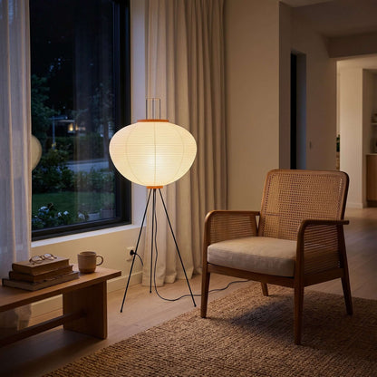 Akari 10A Floor Lamp
