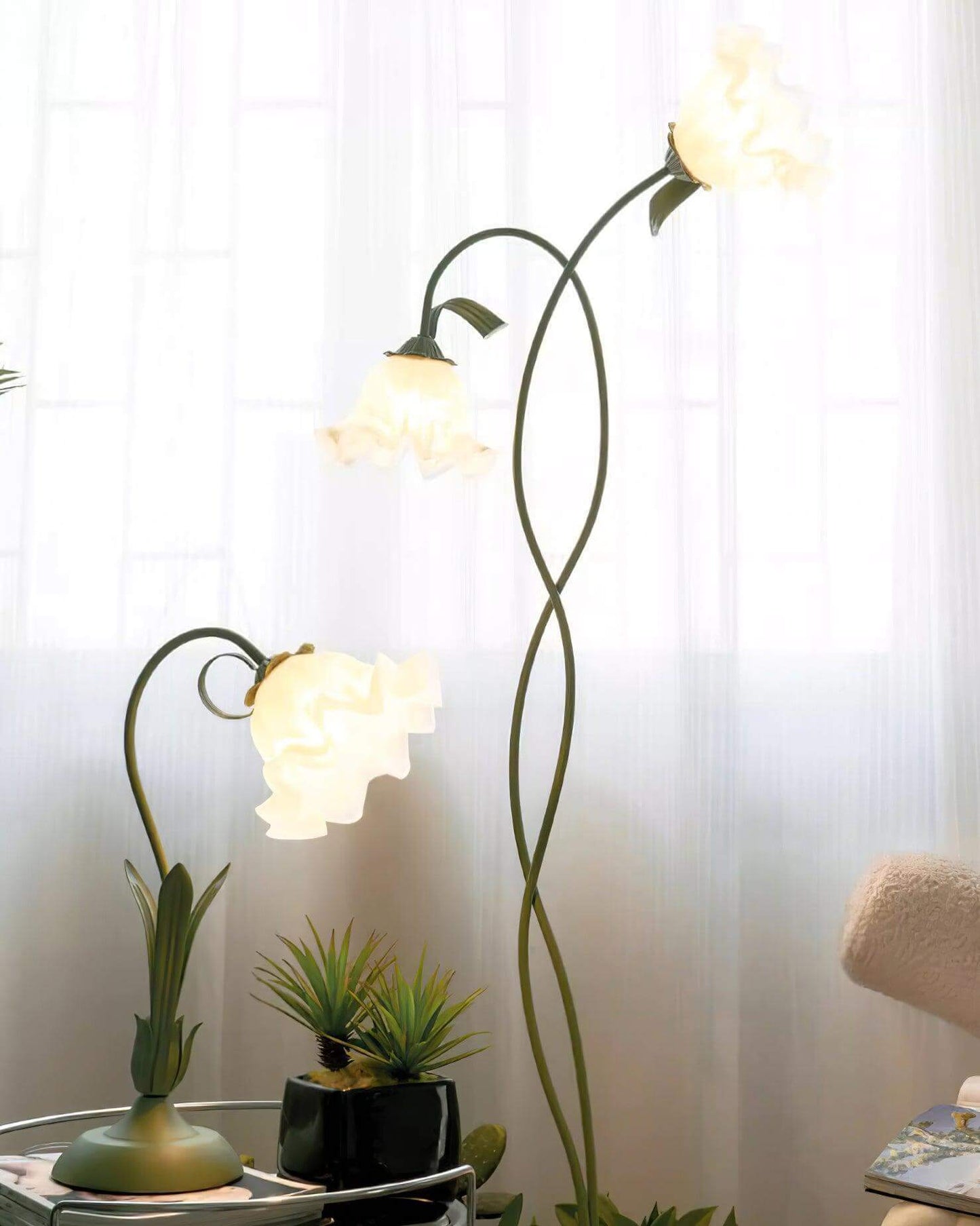 Green Flowers Floor Lamp