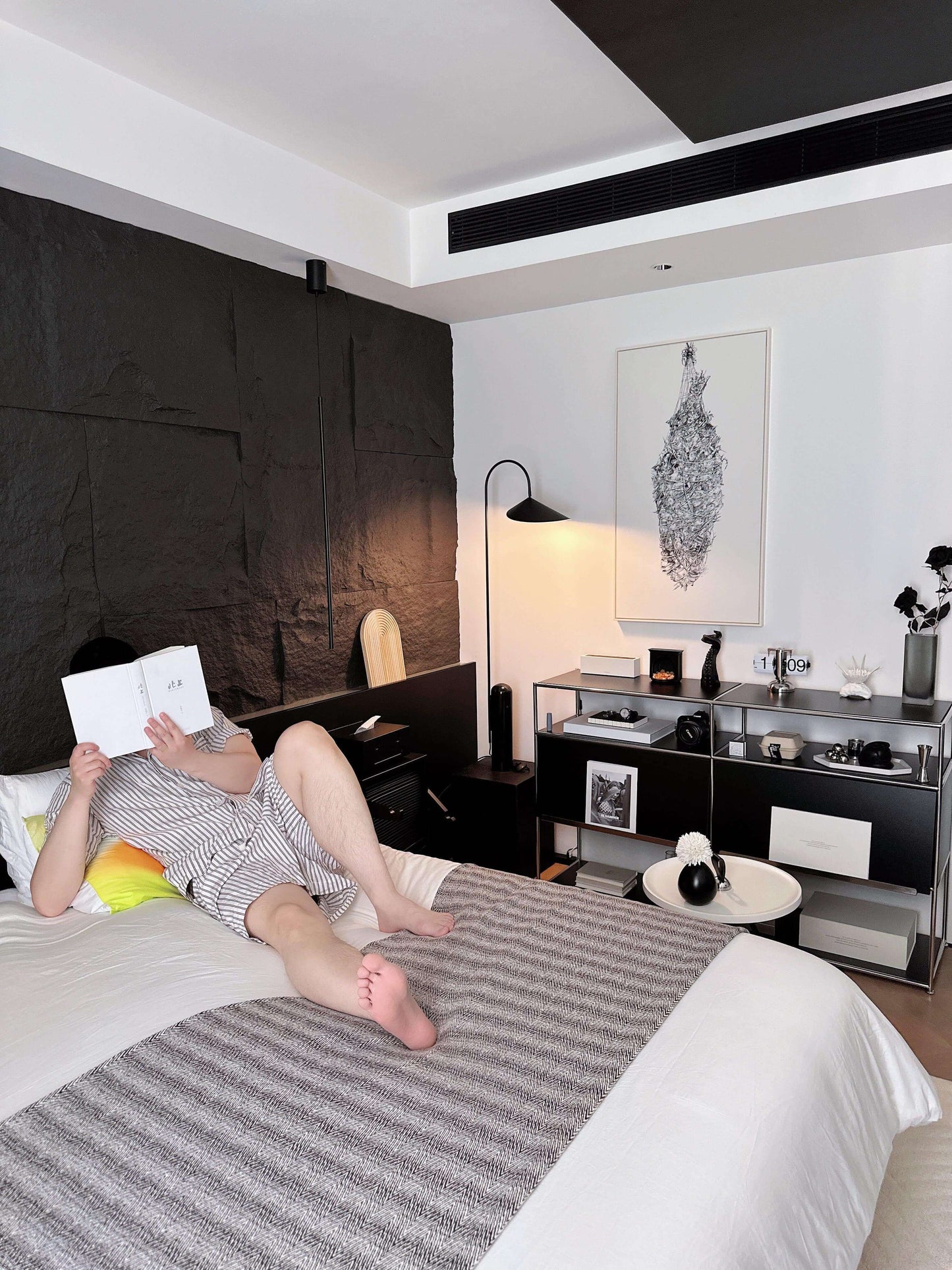 Arum Floor Lamp
