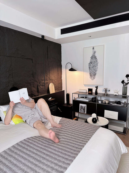 Arum Floor Lamp