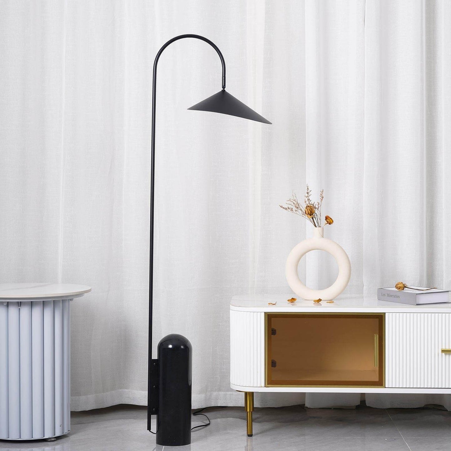 Arum Floor Lamp