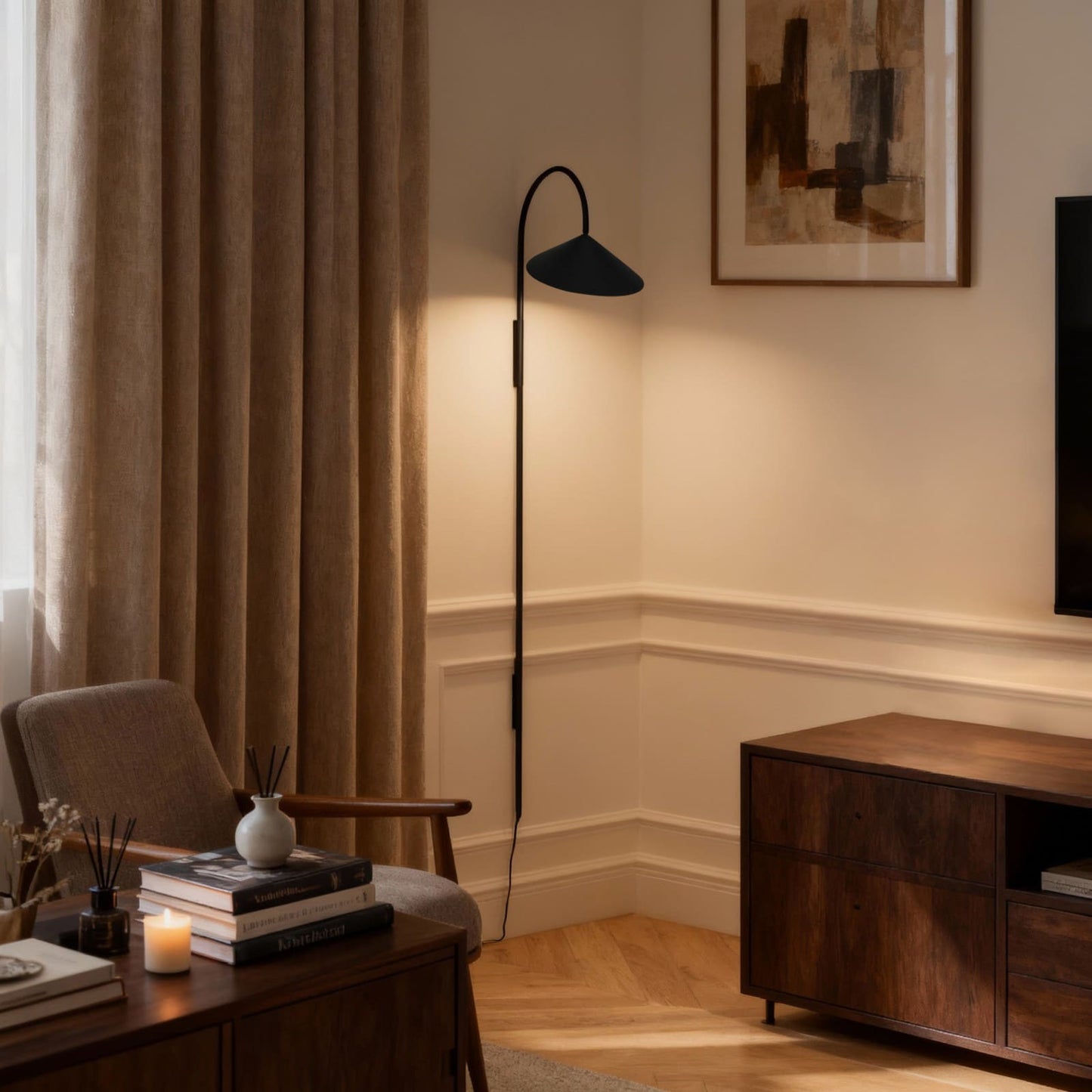 Arum Plug-In Wall Sconce