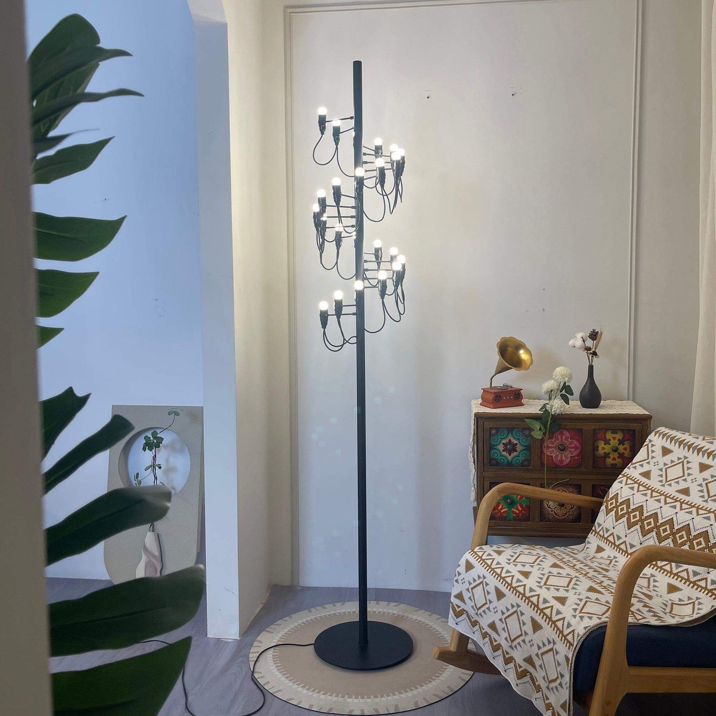 Classic 2097 Floor Lamp