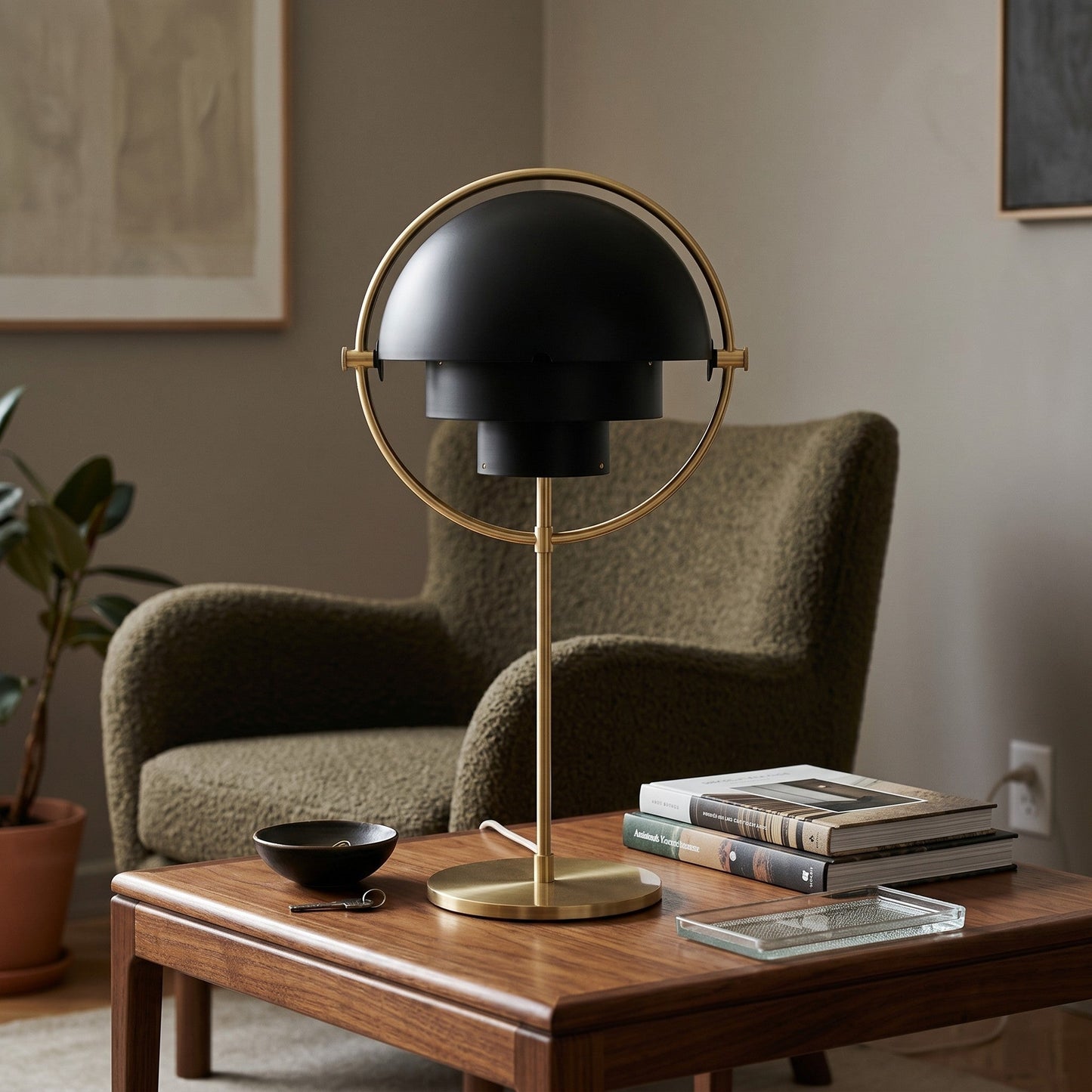 Deformed Ball Table Lamp