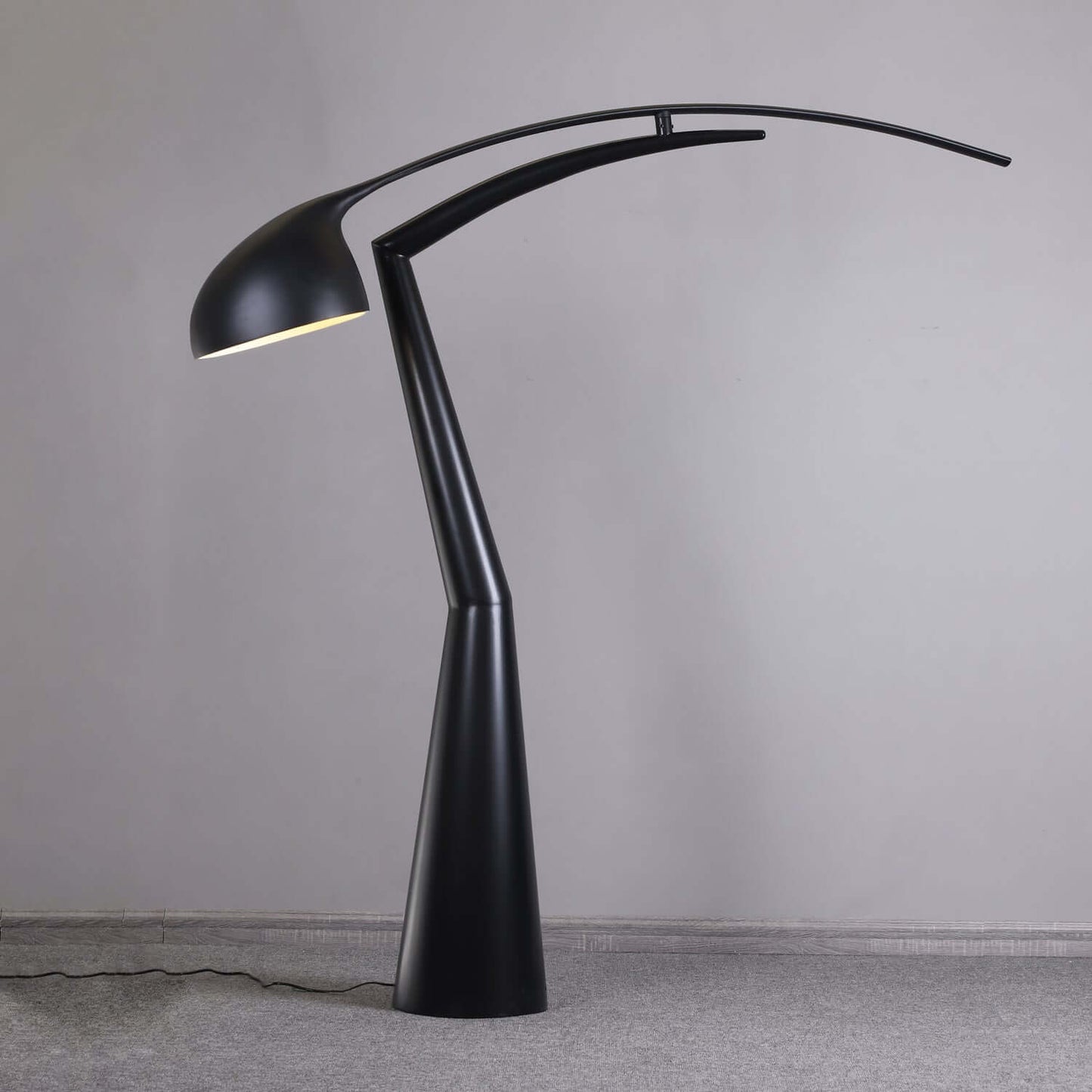 Drevon Resin Floor Lamp
