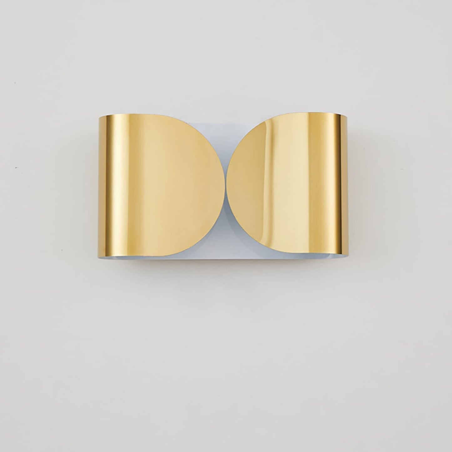 Foglio Sheet Wall Lamp