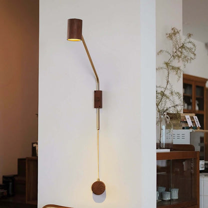 Holzarm Wall Light