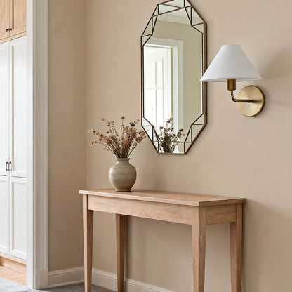 Kavrion Wall Lamp