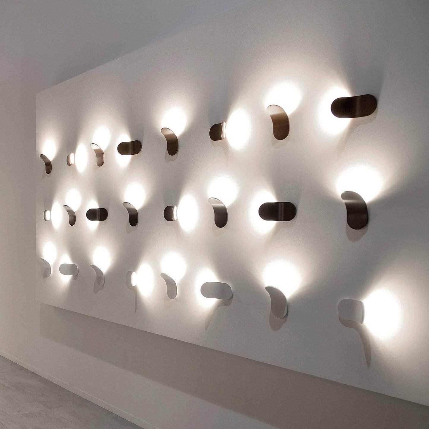 Lik Wall Sconce