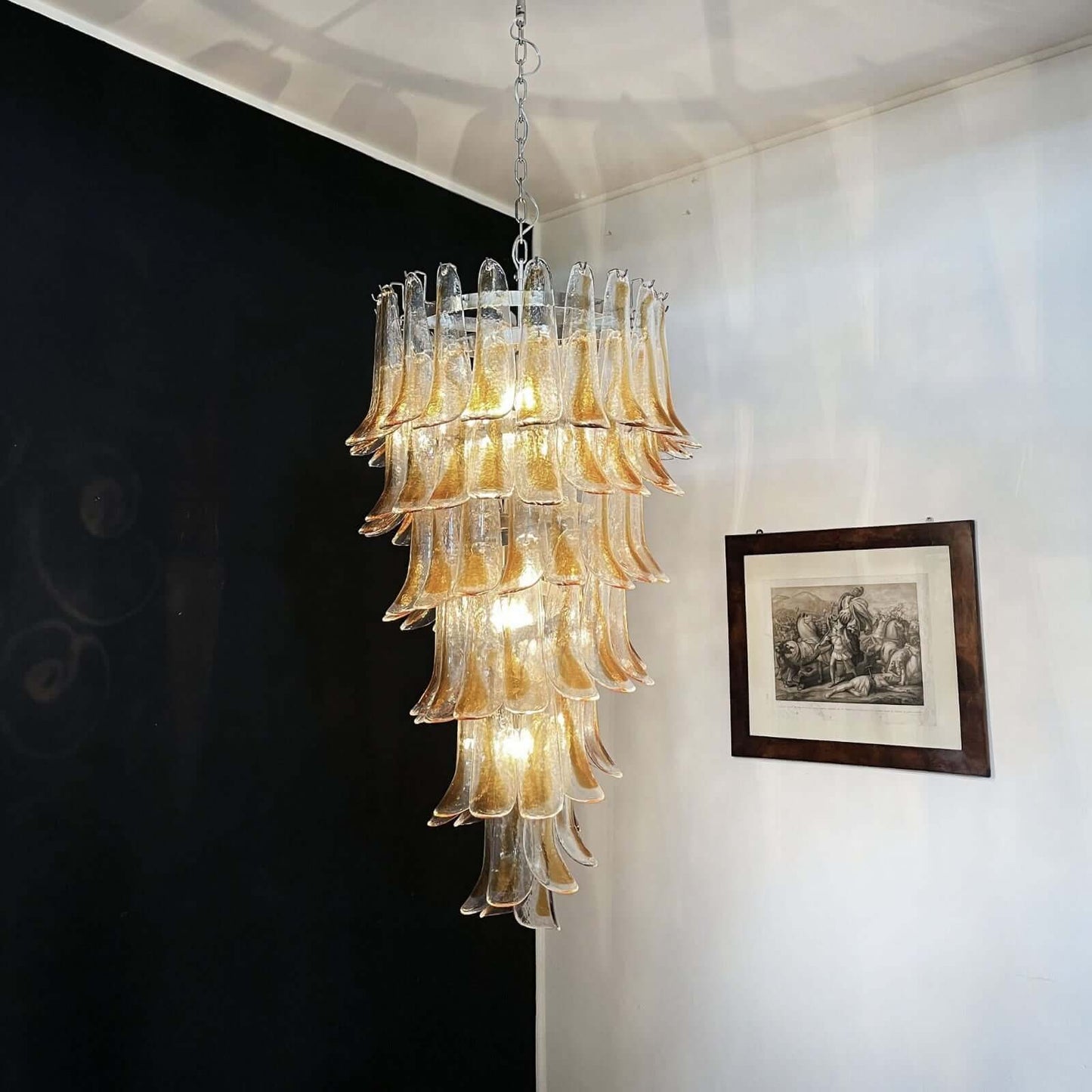 Lufra Chandelier