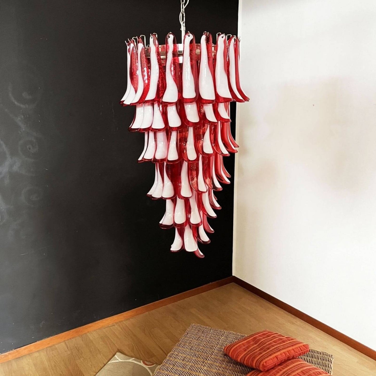 Lufra Chandelier