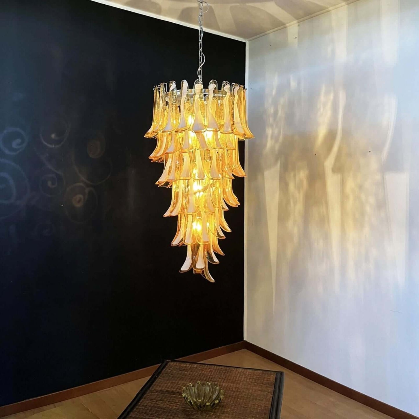Lufra Chandelier