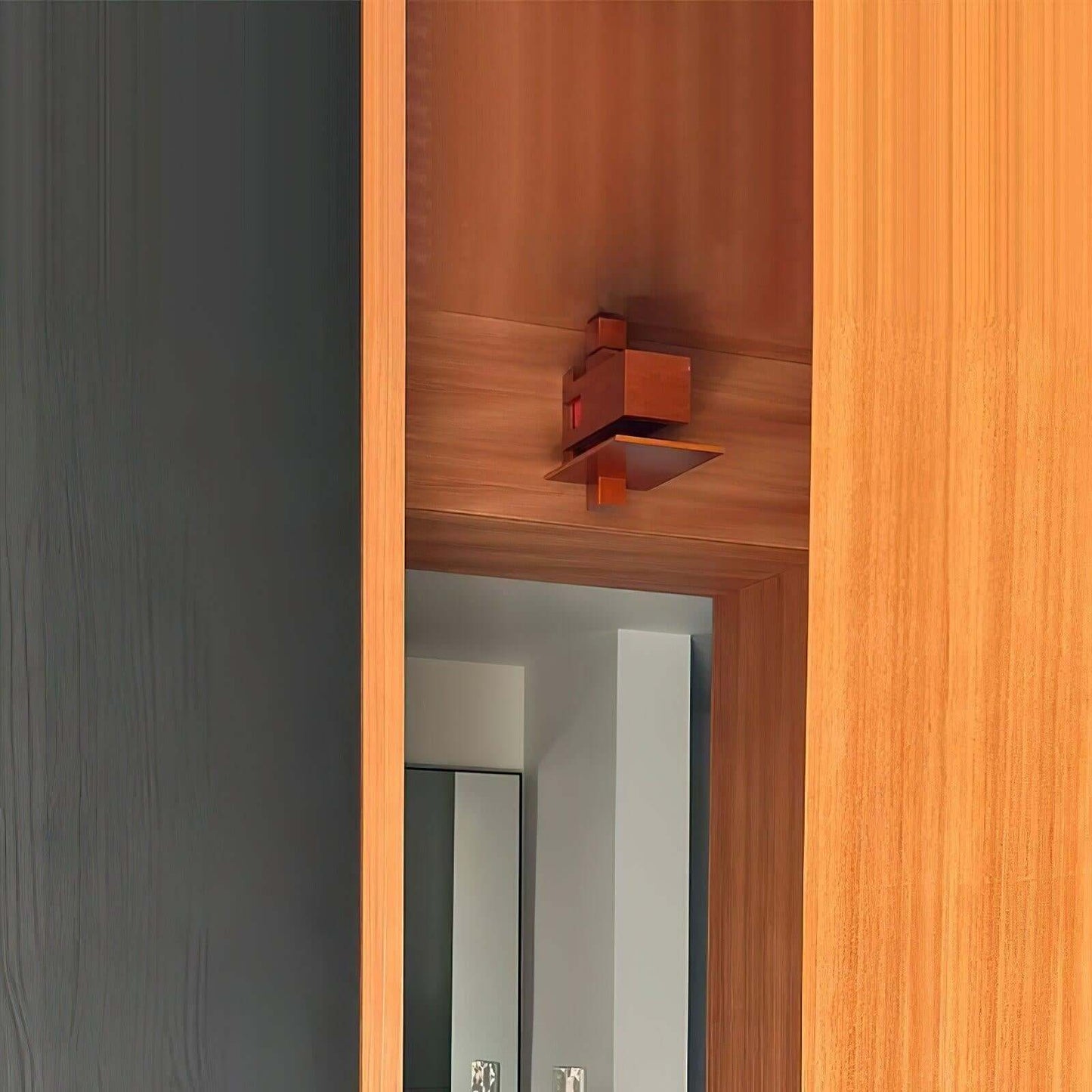 Lunarex Wall Lamp