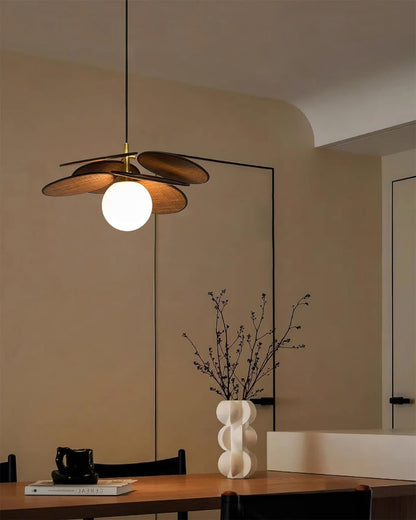 Lunetra Chandelier
