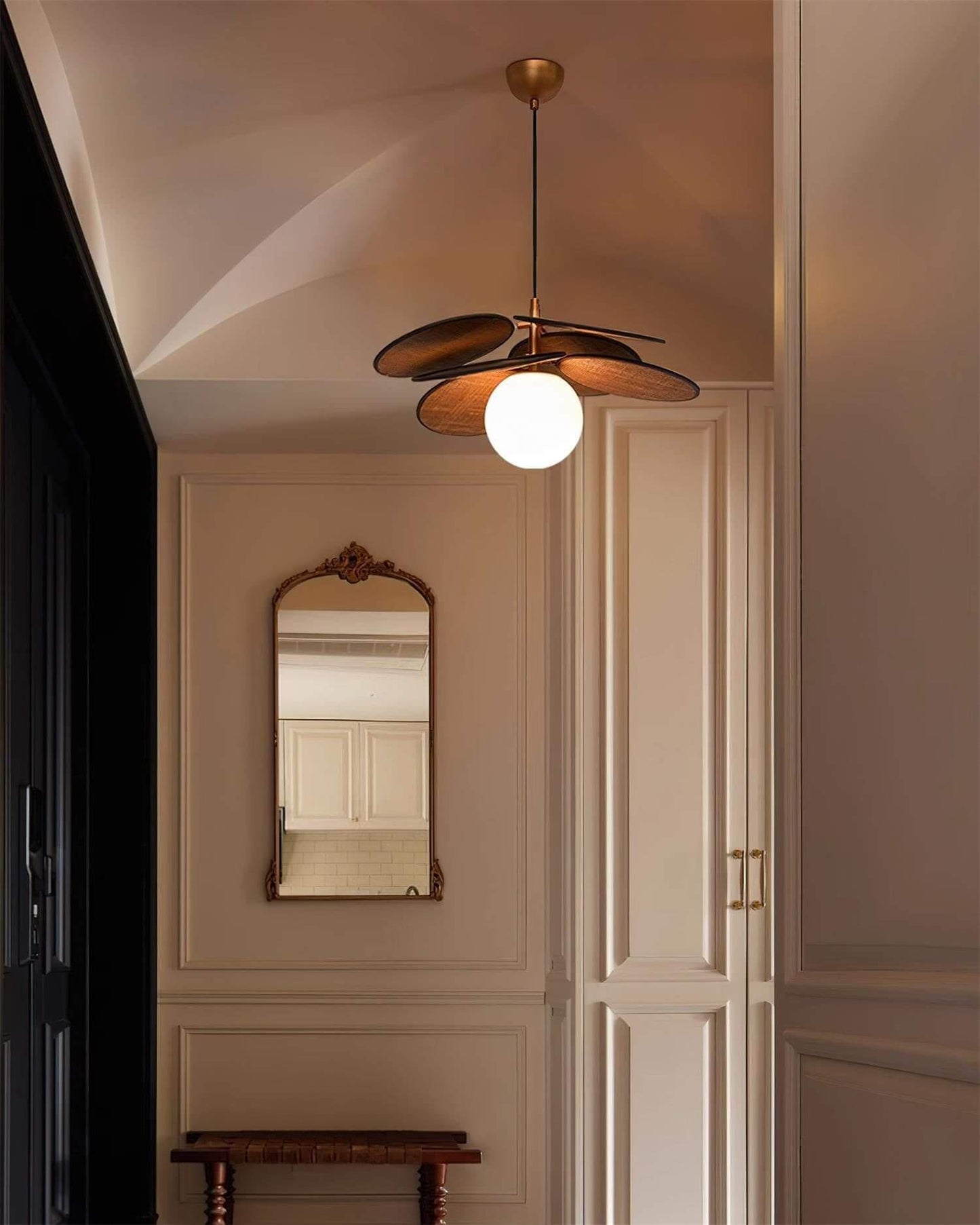 Lunetra Chandelier