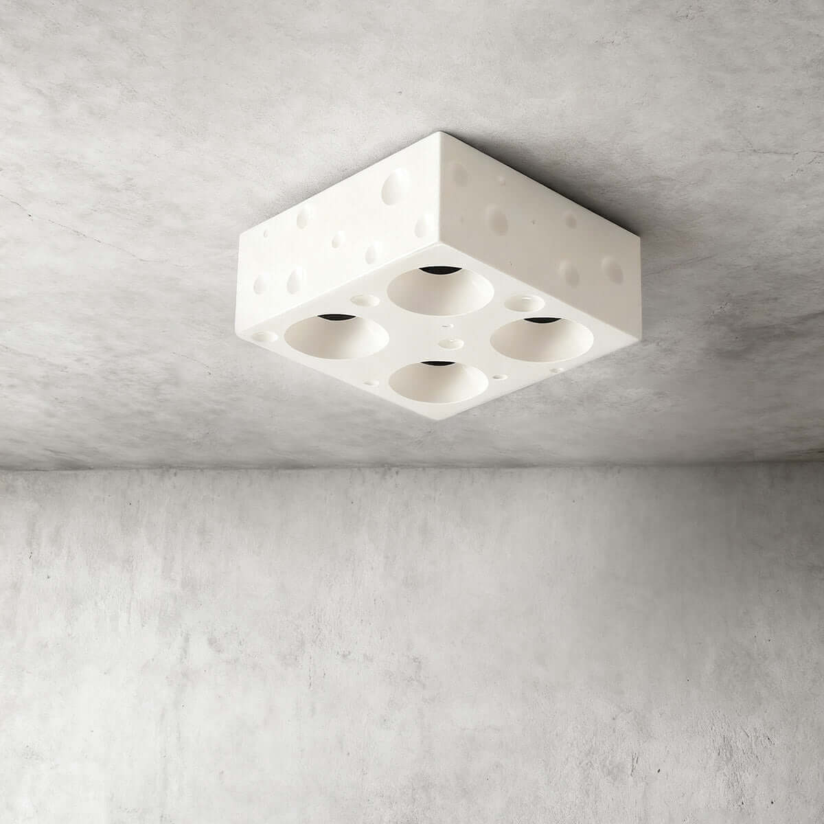 Dalmor Ceiling Light
