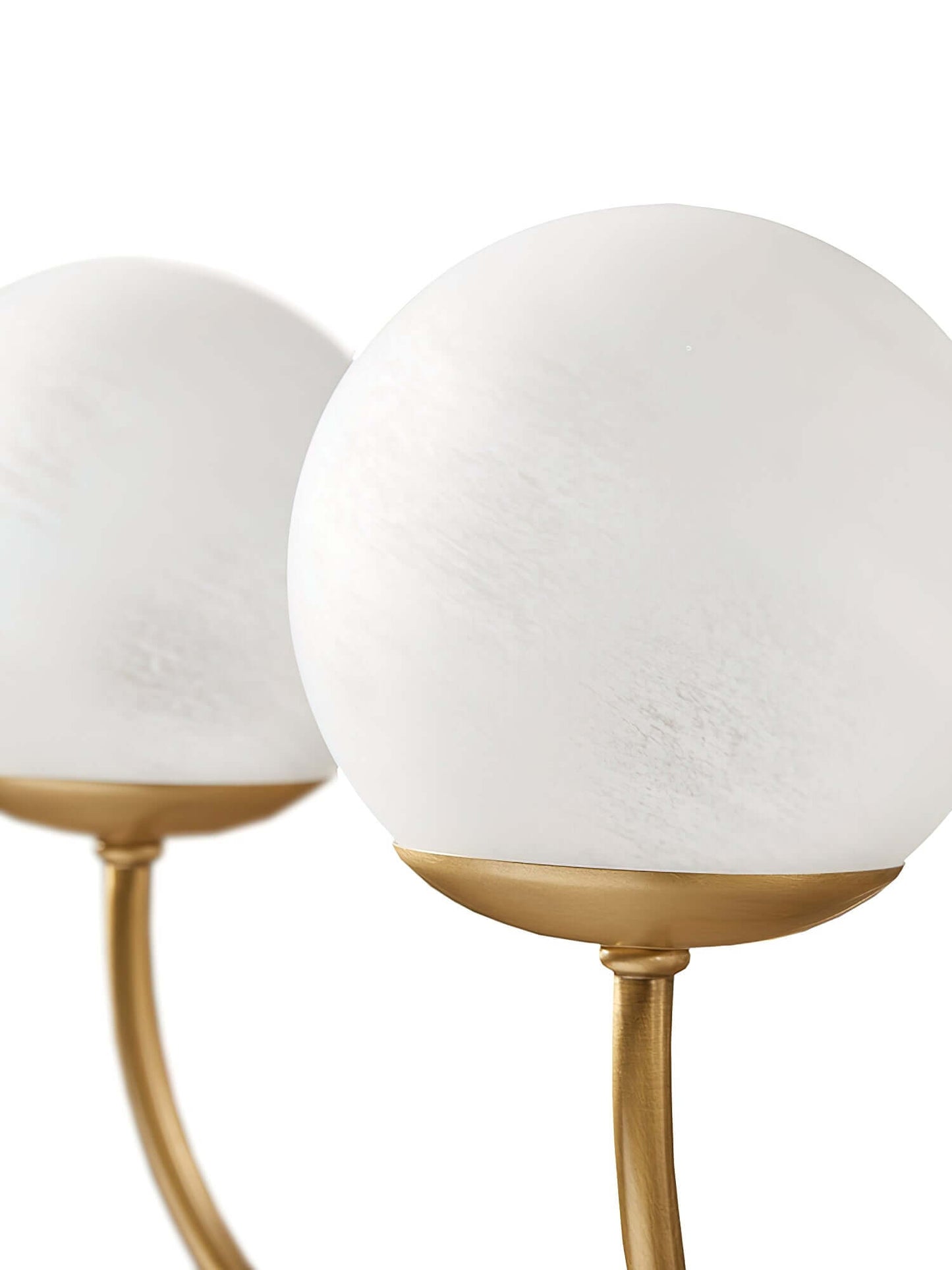 Lynix Chandelier