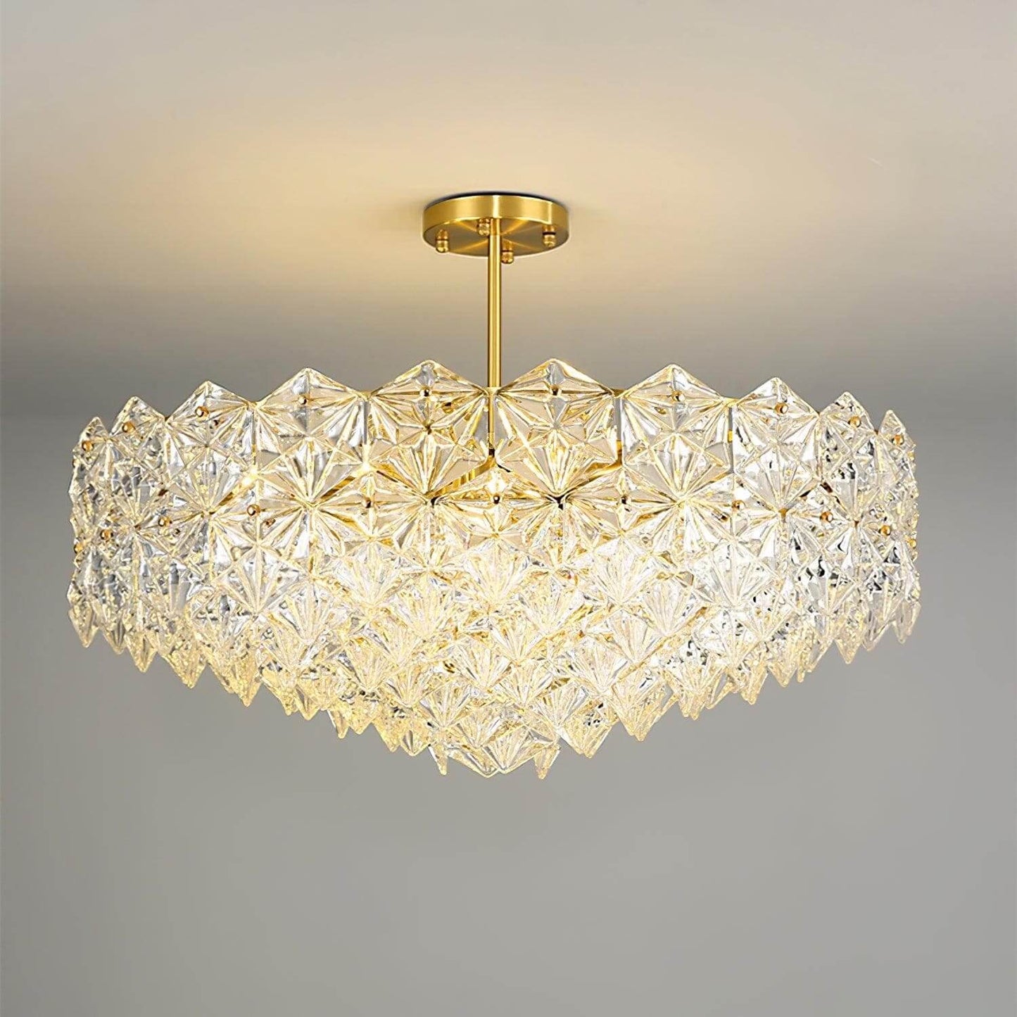 Lyrvixa Chandelier