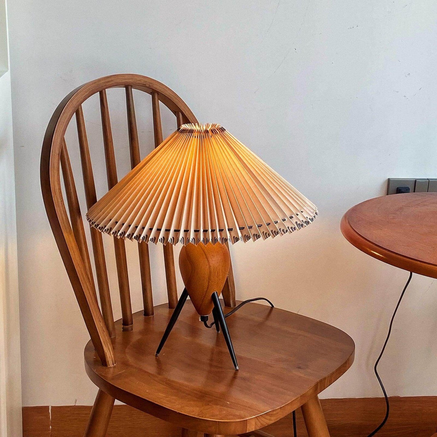 Makie Table Lamp