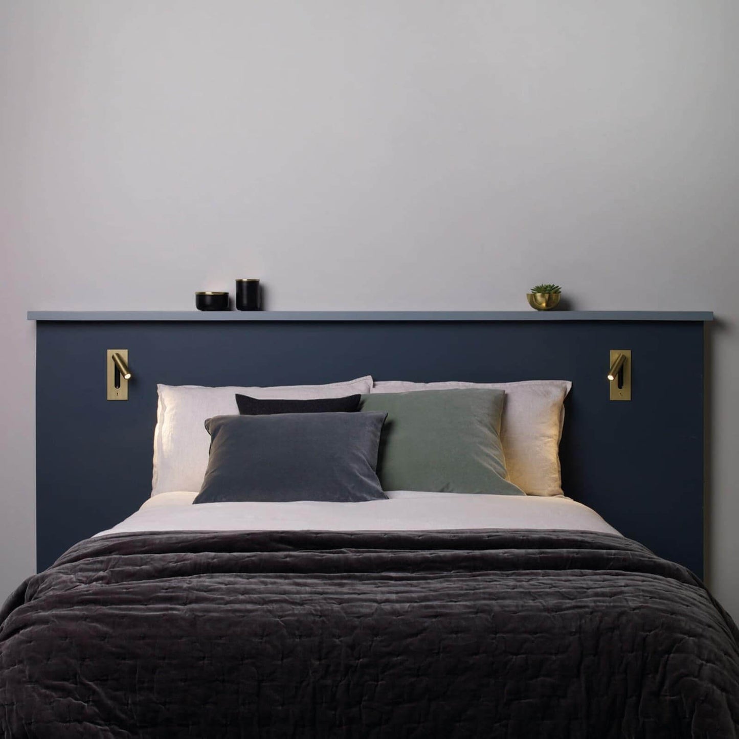 Side Switched LED Wall Lamp