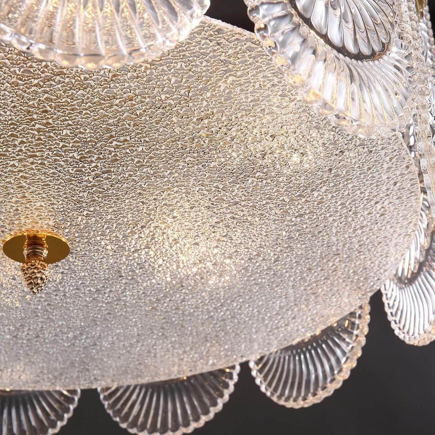 Ravilo Chandelier