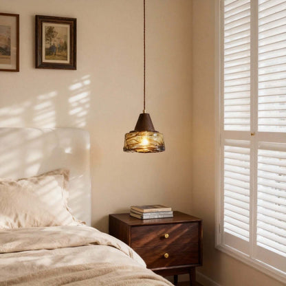 Naviro Pendant Light