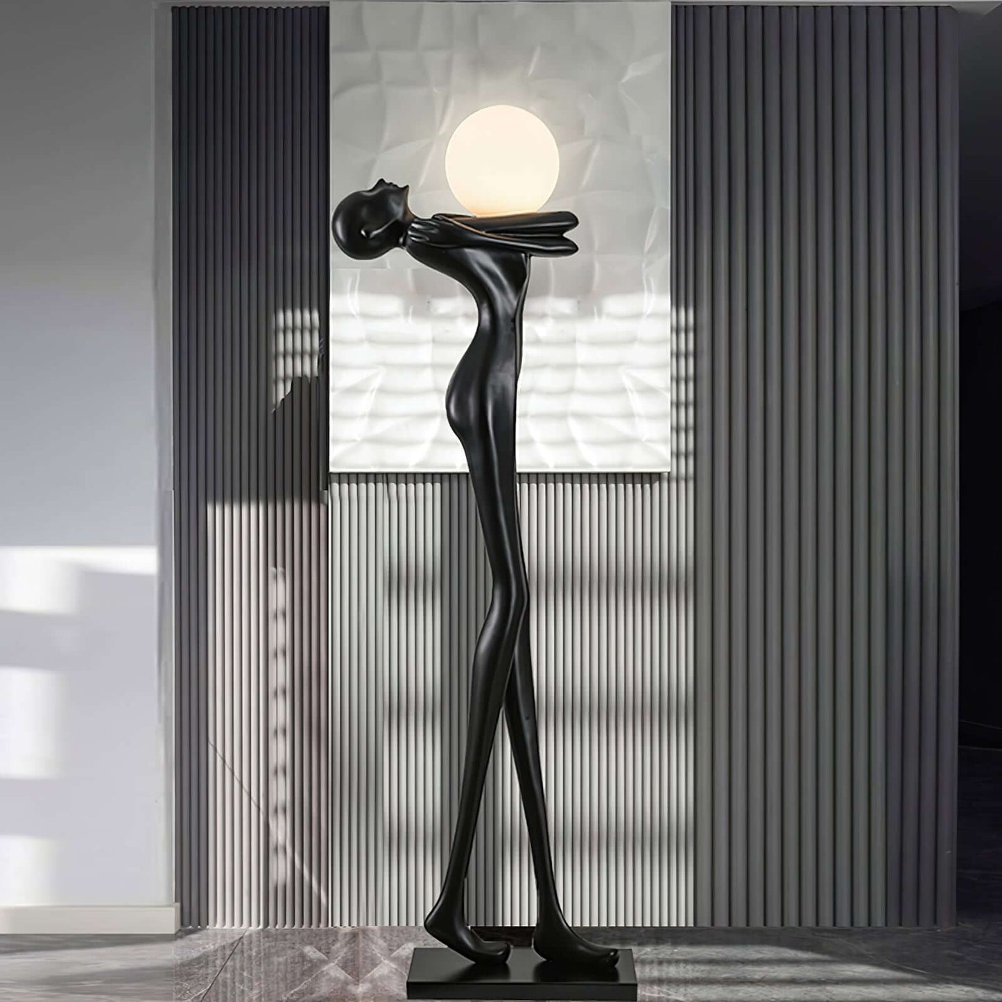 Nayomi Hug Floor Lamp