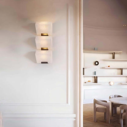 Novira Wall Lamp