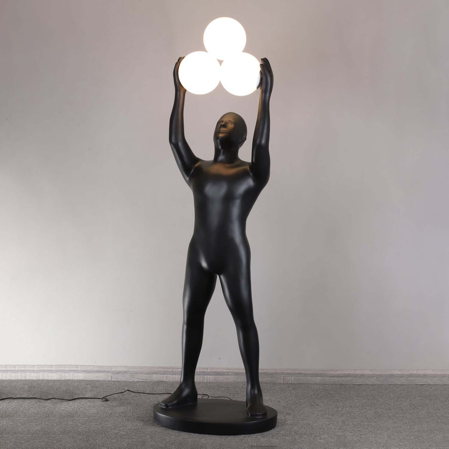 Qureal Sculpture Floor Lamp