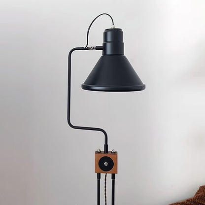 Retro Toia Floor Lamp