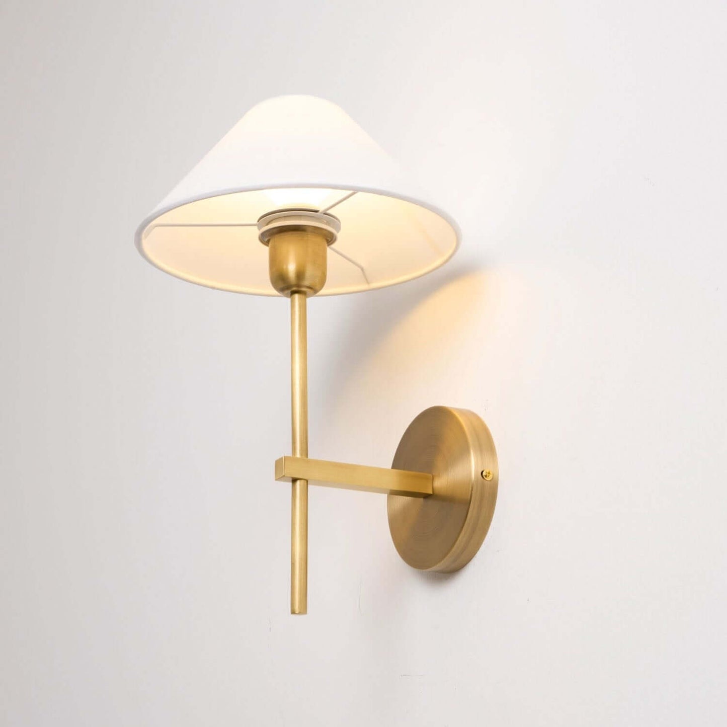Rovilen Wall Lamp