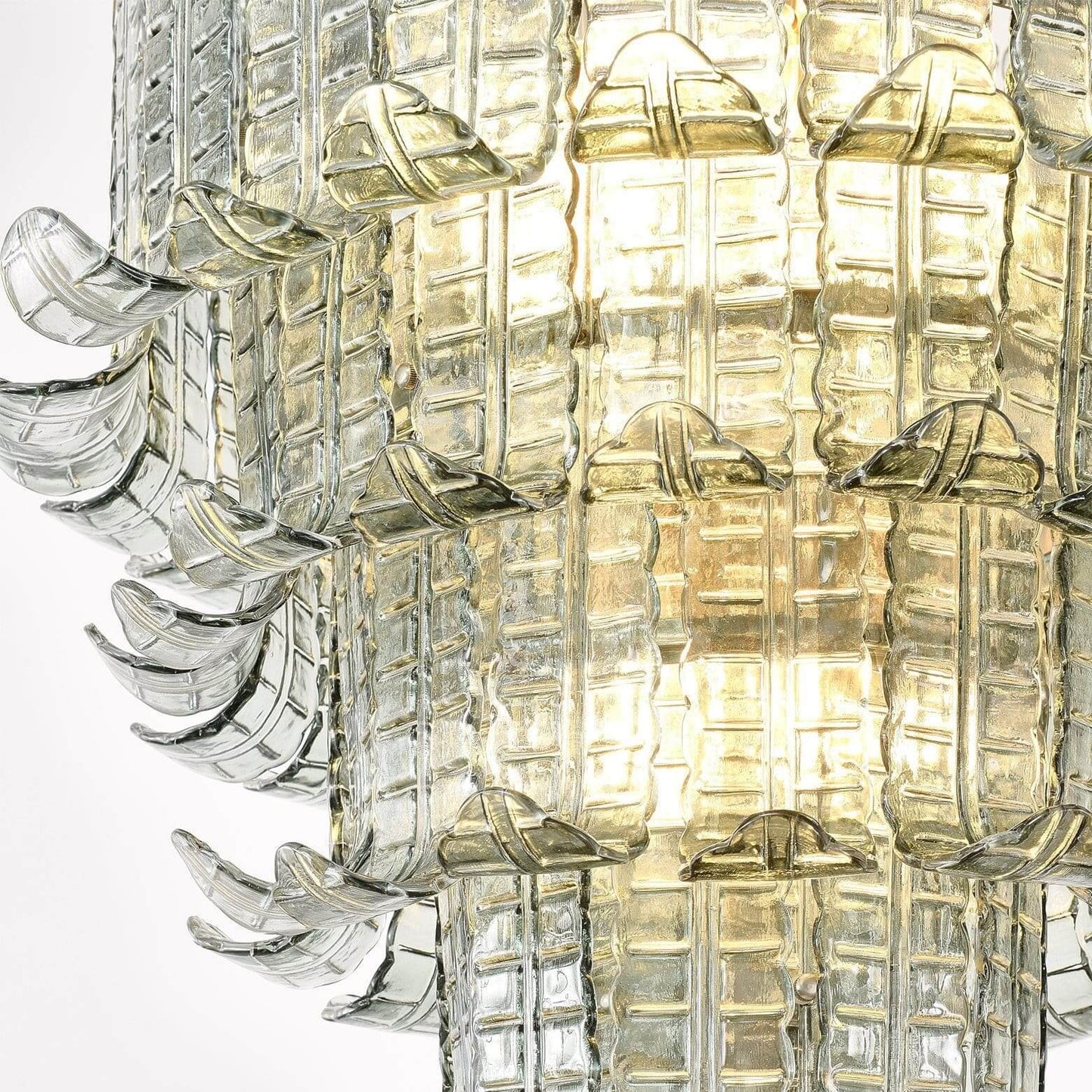Seenaknya Chandelier