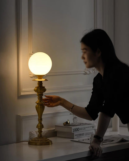 Solora Table Light