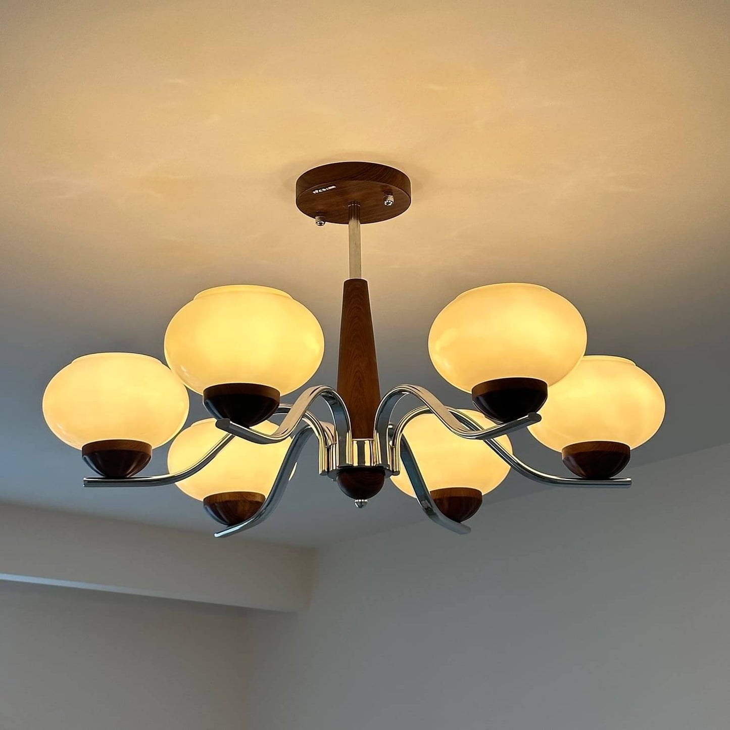 Calvenor Chandelier