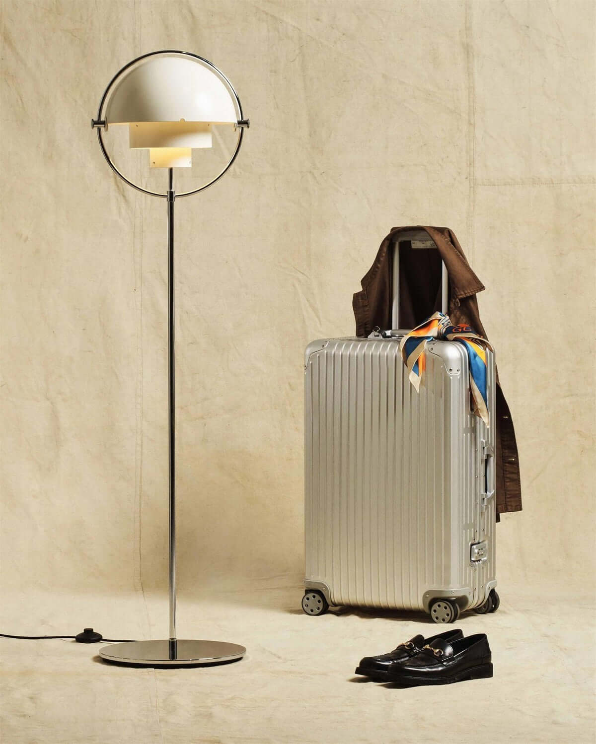 Soysira Floor Lamp