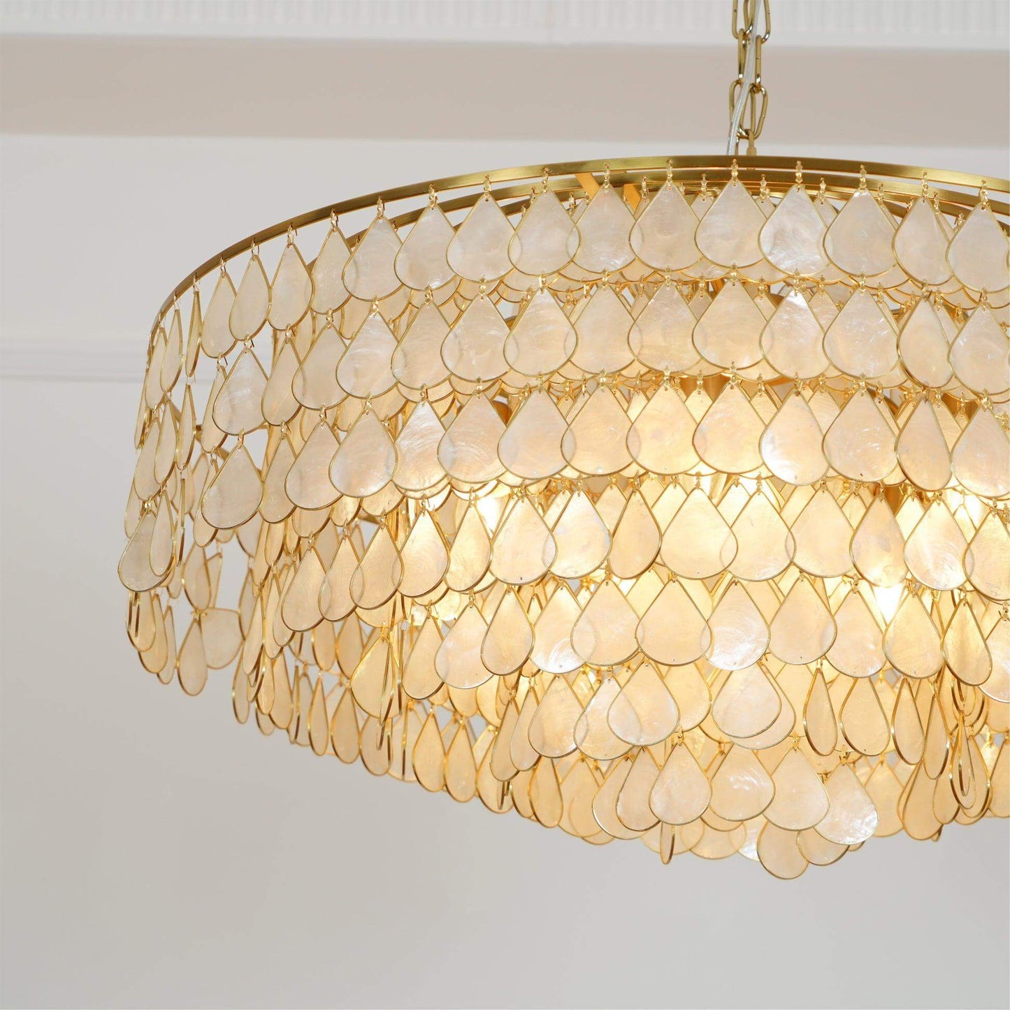 Teardrops Shell Chandelier