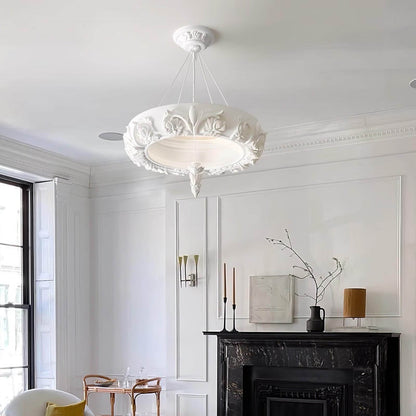 Uvilo Resin Chandelier