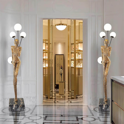 Varnilo Sculptural Floor Lamp