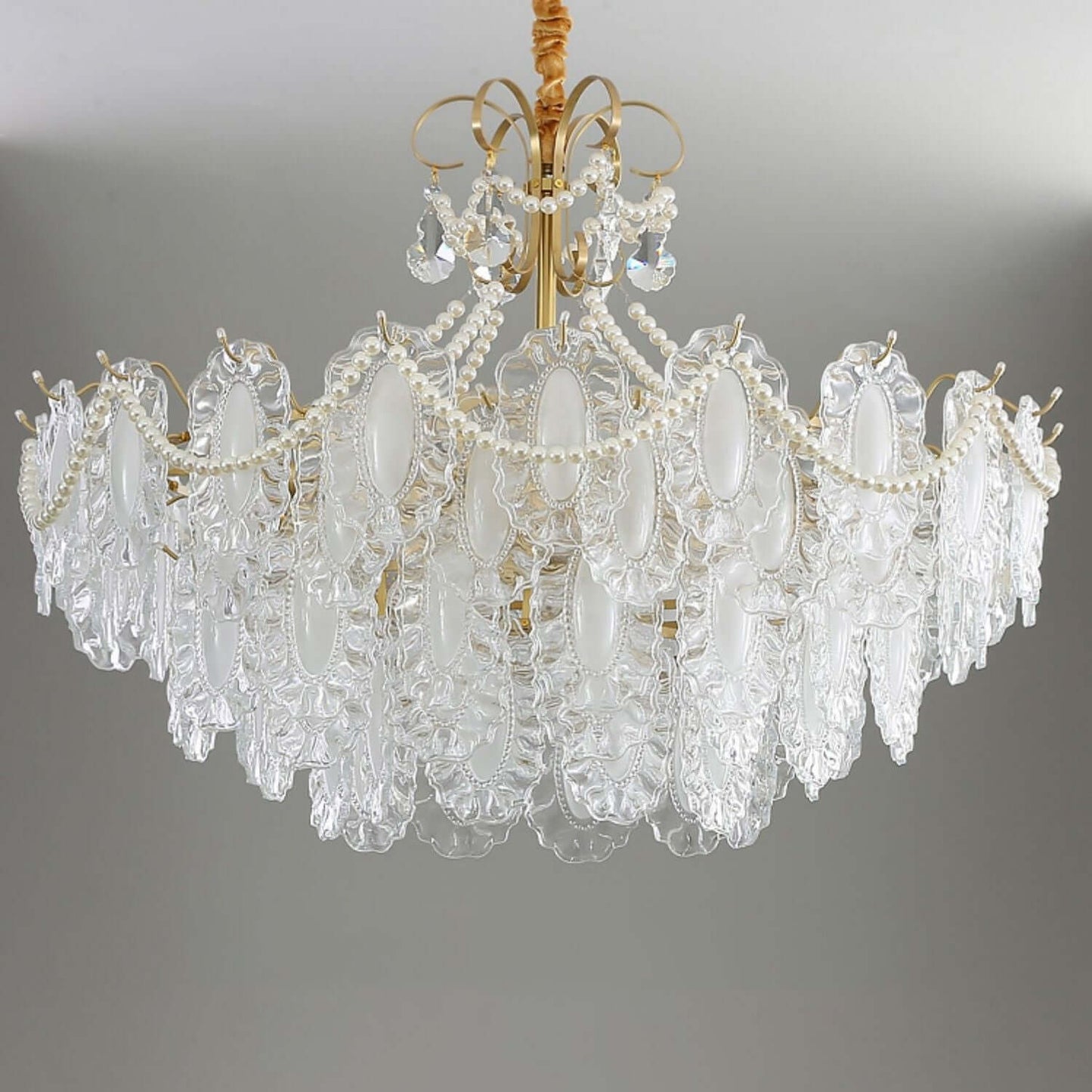 Vatina Chandelier