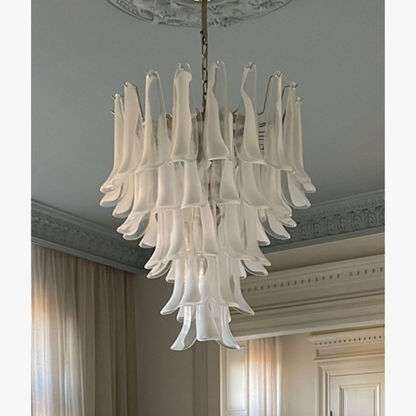 Vekla Chandelier