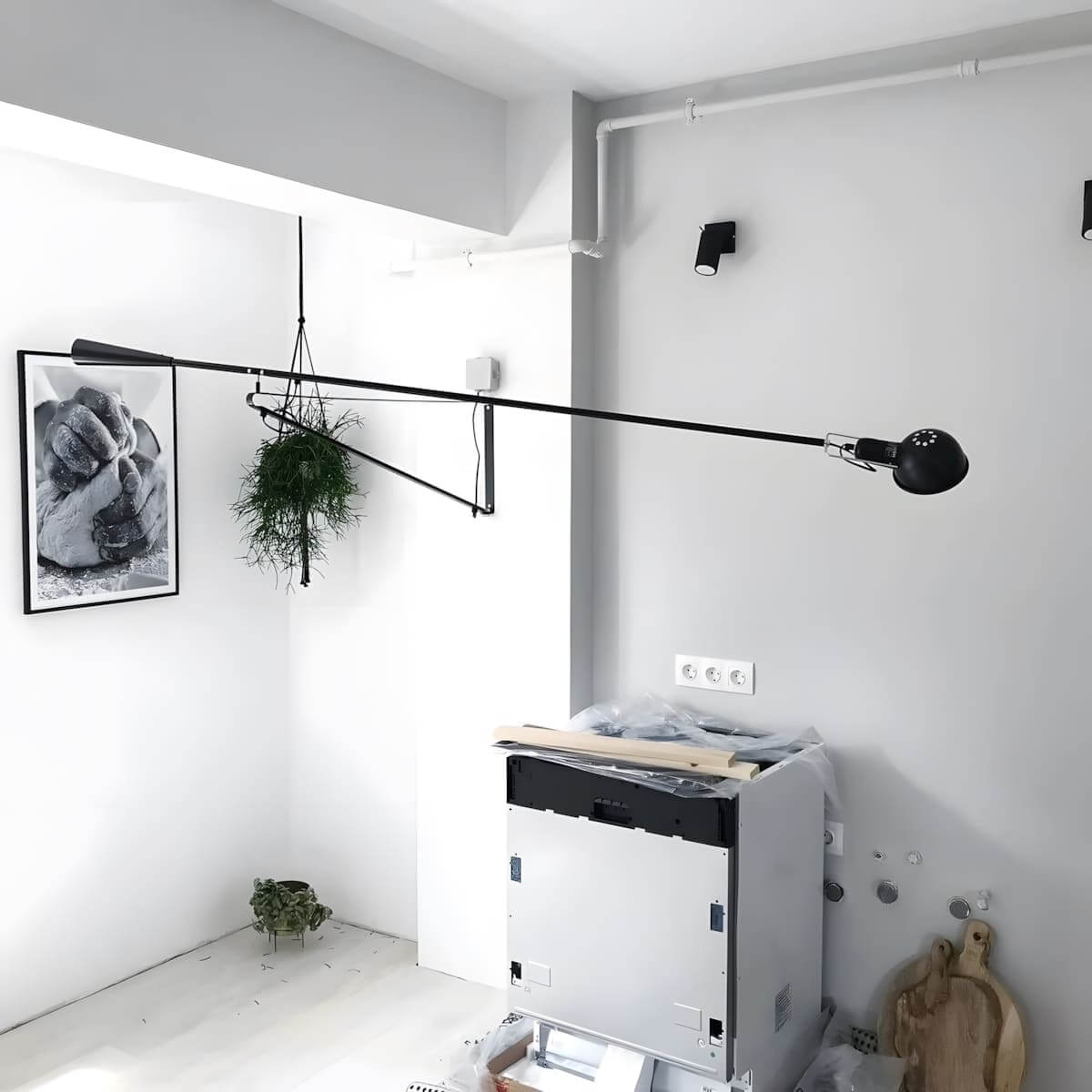 Velura Wall Lamp