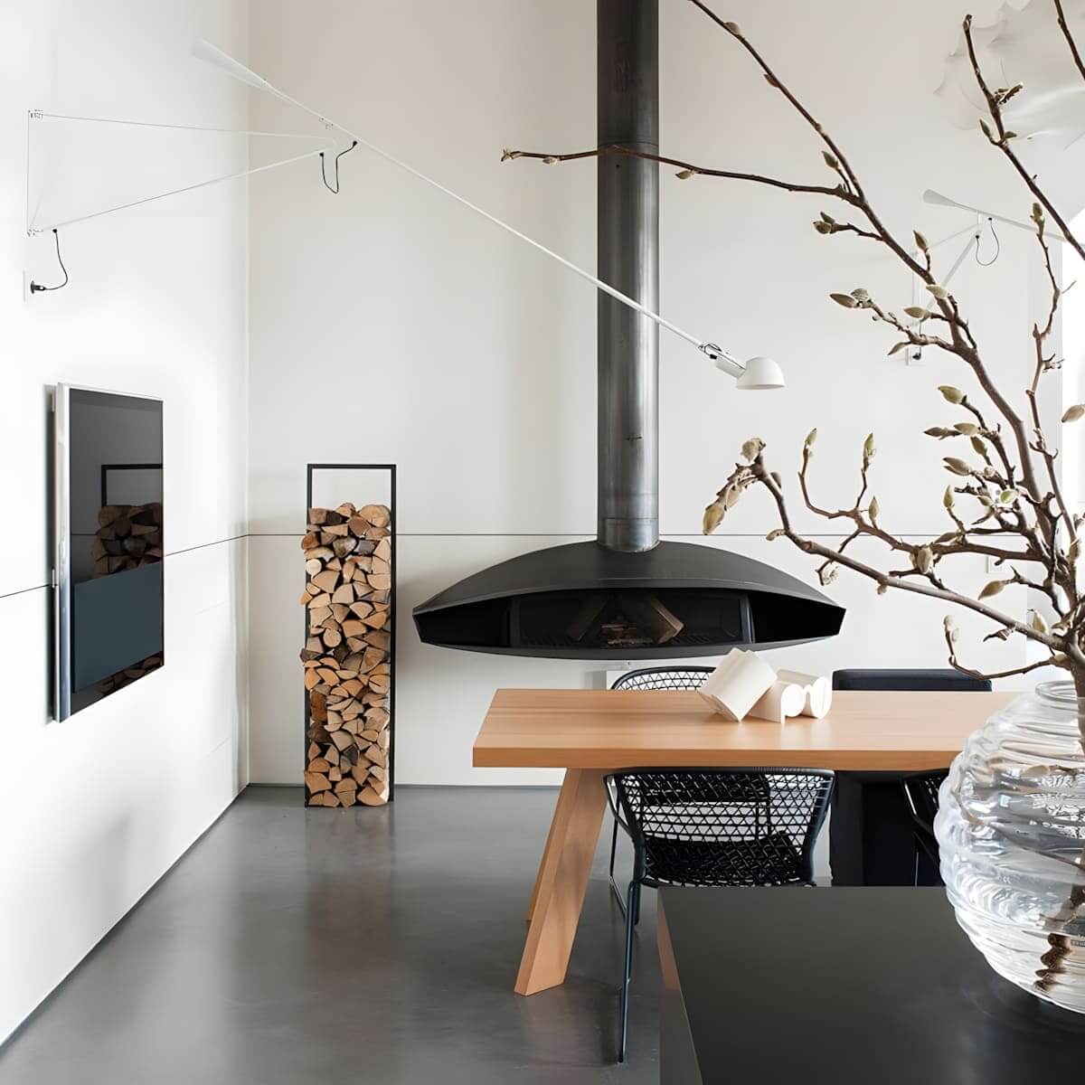 Velura Wall Lamp