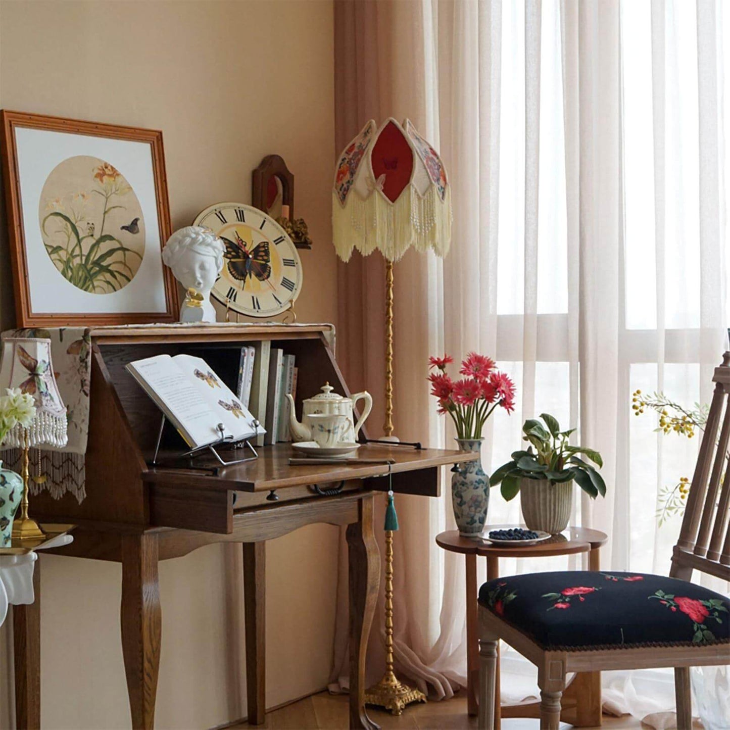 Vintage Tassel Floor Lamp