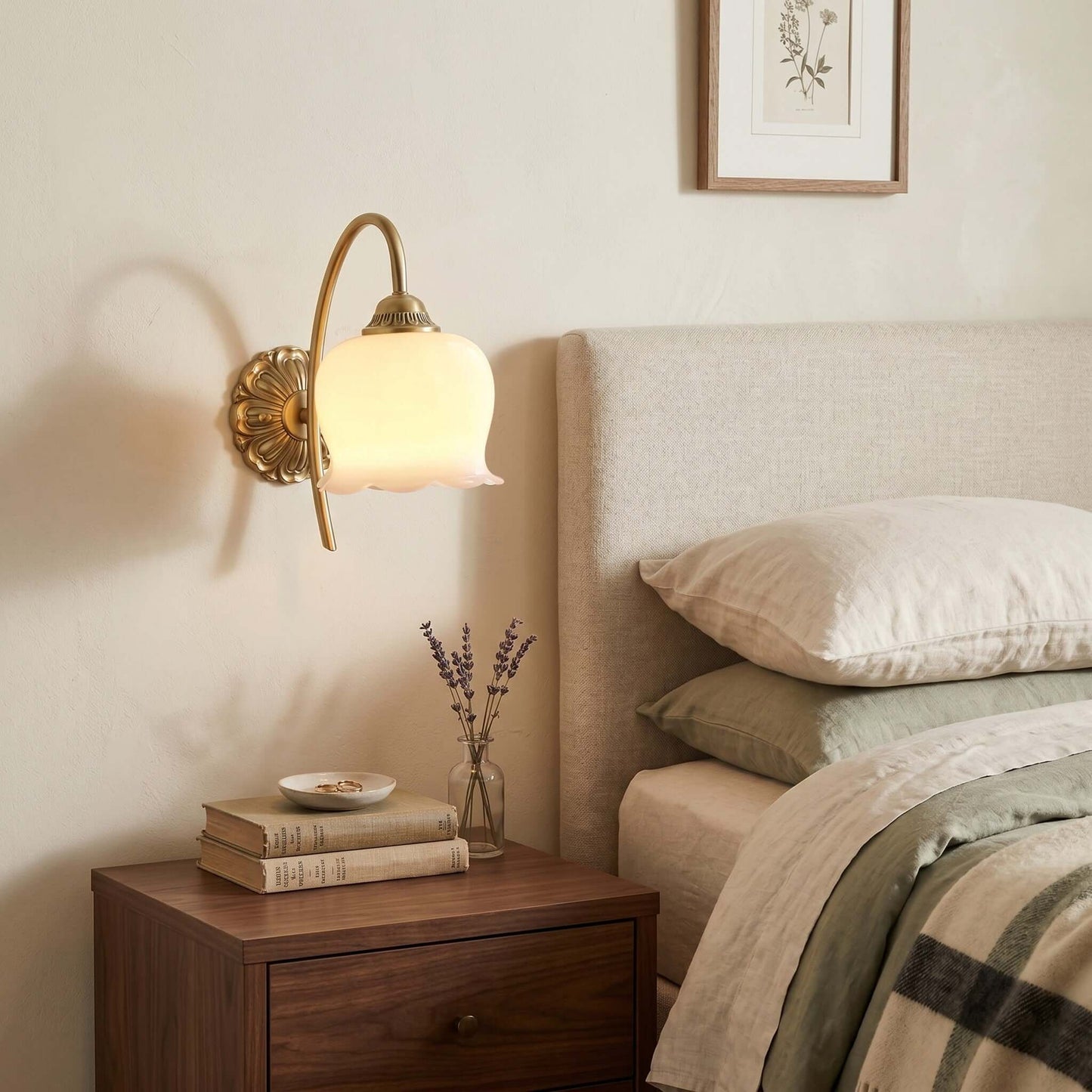 Vintage Mia Wall Lamp
