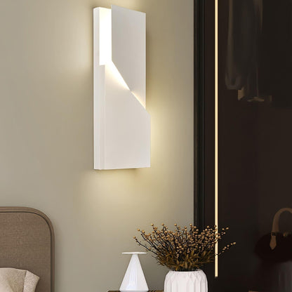 Wall Shadows Wall Lamp