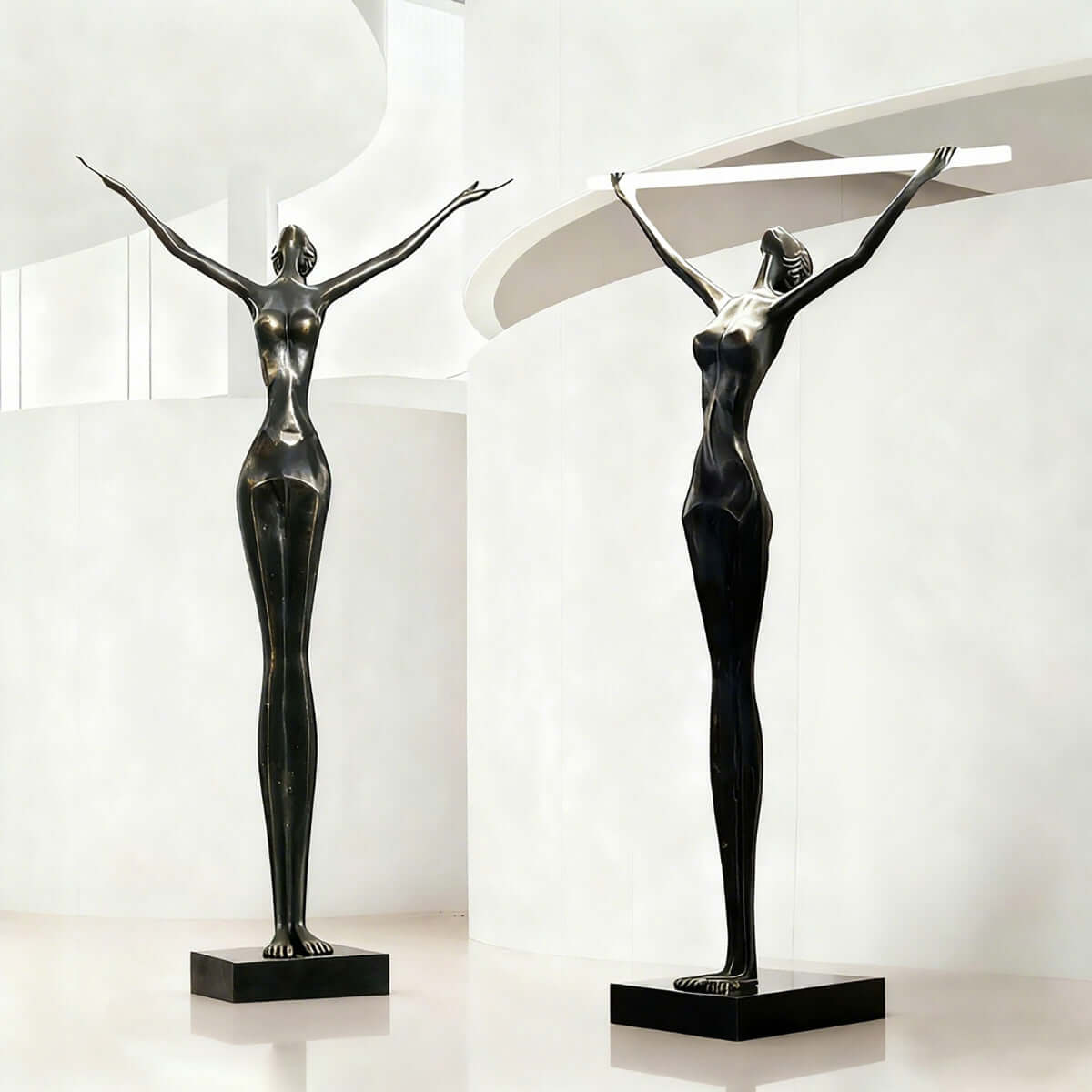 Yuvita Sculpture Floor Lamp
